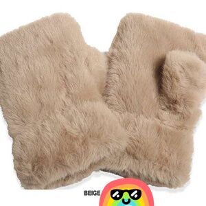 Beige Plain Faux Fur Fingerless Winter Gloves